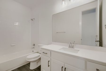 New construction Single-Family house 317 Barn Swallow Dr, Celina, TX 75009 plan 1685 - image 16