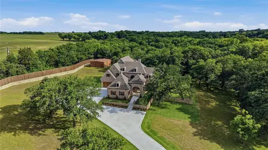 New construction Single-Family house 90 Woodland Hills Dr, Sherman, TX 75092 - image