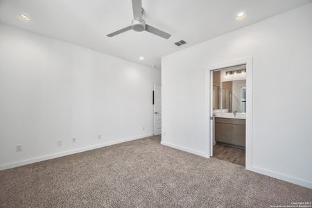 New construction Single-Family house 914 N Olive, Unit 101, San Antonio, TX 78202 null- photo 17 17