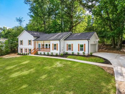 New construction Single-Family house 6885 Silver Maple Trl, Fairburn, GA 30213 - image