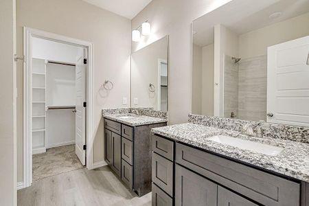 New construction Single-Family house 1005 E Tucker St, Fort Worth, TX 76104 - image 9