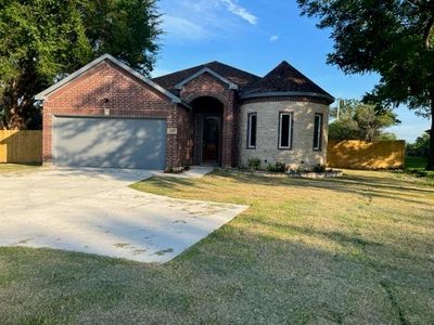 New construction Single-Family house 1202 Commerce Dr, Greenville, TX 75401 - image