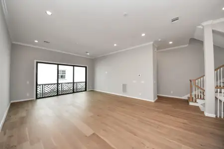 New construction Single-Family house 4026 Blossom St, Houston, TX 77007 - image 19