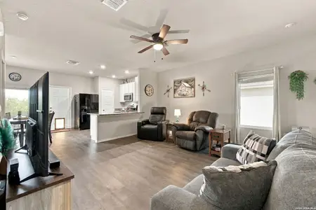 New construction Single-Family house 19815 Doc Holiday, Lytle, TX 78052 - image 7