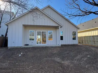 New construction Single-Family house 1633 E Tucker St, Fort Worth, TX 76104 - image