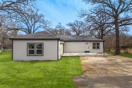 New construction Single-Family house 153 Avondale Ave, Azle, TX 76020 - image