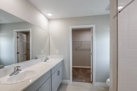 New construction Single-Family house 9110 Belleview Forest Pass, Dade City, FL 33525 plan Azure - image 6