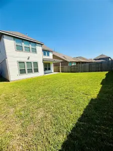 New construction Single-Family house 15826 Dove Hollow Dr, Conroe, TX 77302 plan Saddlebrook - image