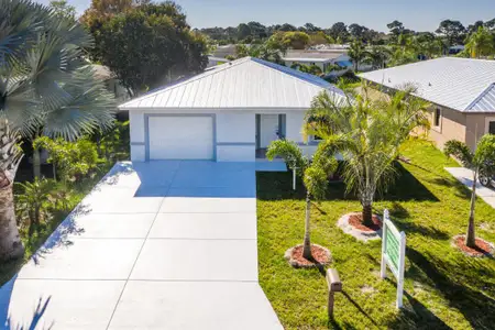 New construction Single-Family house 9 Don Quixote Ln, Port St. Lucie, FL 34952 - image