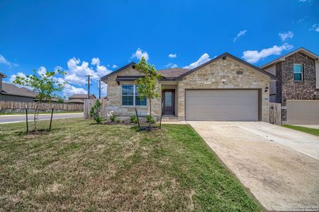 New construction Single-Family house 3008 Pemberton Post, San Antonio, TX 78245 plan Bryant - image