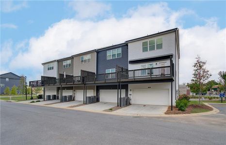 New construction Townhouse house 11 Mercury Ln, Unit 32, Newnan, GA 30265 Eaves - photo 39 39