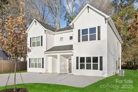 New construction Townhouse house 5395 Toano Rd, Charlotte, NC 28215 - image