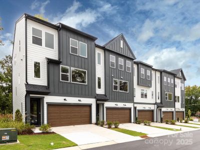 New construction Townhouse house 7944 Cedarsmith Ct, Charlotte, NC 28217 - image