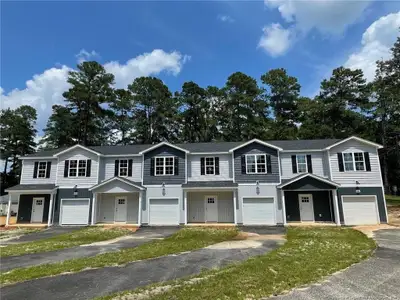 New construction Townhouse house 1010 Laurel St, Fayetteville, NC 28303 - image