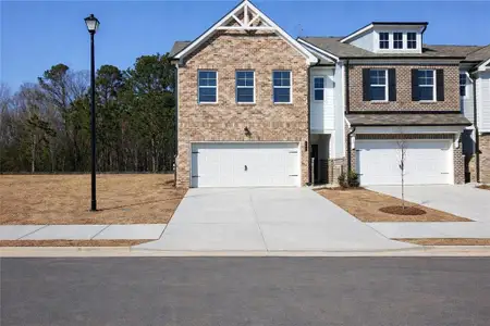 New construction Townhouse house 645 Gunnin Wy, Unit 27, McDonough, GA 30252 - image