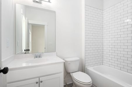 White Post on Lake Lanier by Peachtree Residential in Gainesville - image 15