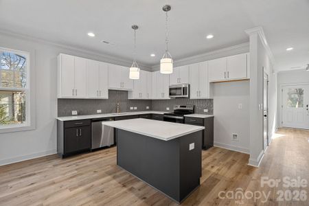 New construction Townhouse house 4420 Northaven Dr, Charlotte, NC 28206 - image 8