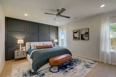 New construction Single-Family house 3725 Pin Oak Hls, Seguin, TX 78155 plan Ford - image 18
