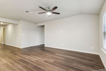 New construction Single-Family house 9910 Chestnut Walk, San Antonio, TX 78254 The Henderson (C404)- photo 7 7