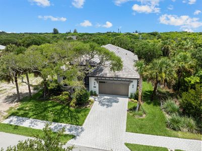 New construction Single-Family house 9108 Seaglass Ct, Vero Beach, FL 32963 plan Cerulean Grande - image