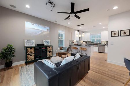 New construction Single-Family house 7812 Mullen Dr, Unit 2, Austin, TX 78757 null- photo 3 3
