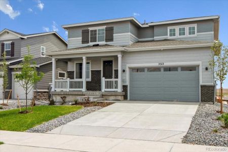 New construction Single-Family house 3312 N Highlands Creek Parkway, Aurora, CO 80019 Avon- photo 0