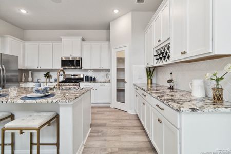 New construction Single-Family house 2913 Leclerc Rd, Converse, TX 78109 Mansfield- photo 8 8