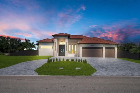New construction Single-Family house 2421 N Santa Barbara Blvd N, Cape Coral, FL 33993 - image