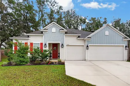 New construction Single-Family house 12377 Nw 157Th Ter, Alachua, FL 32615 - image