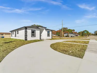 New construction Single-Family house 803 20Th N, Fort Pierce, FL 34950 - image