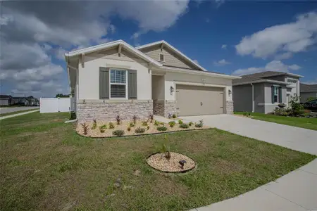 New construction Single-Family house 2303 Jagger Ln, Winter Haven, FL 33880 - image
