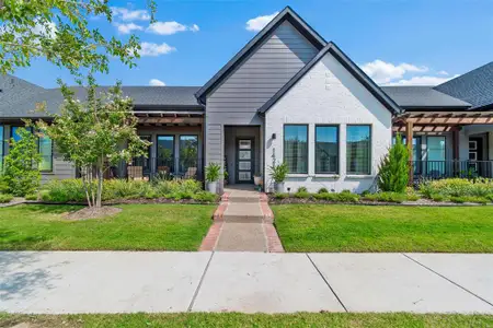 New construction Townhouse house 1421 Rose Willow Wy, Arlington, TX 76005 - image