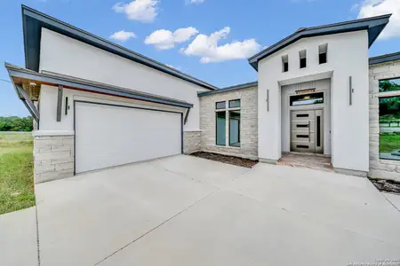 New construction Single-Family house 6846 Spring Br, Spring Branch, TX 78070 - image