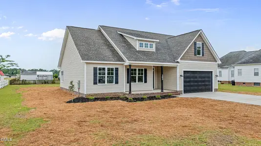 New construction Single-Family house 302 Ellington Wy, La Grange, NC 28551 - image