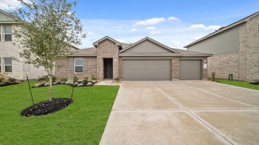 New construction Single-Family house 448 Lampasas Trail, Dayton, TX 77535 Plan E40I- photo 0