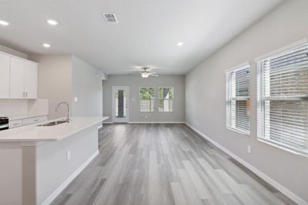 New construction Single-Family house 414 Travine Dr, McKinney, TX 75071 The Olympic- photo 6 6