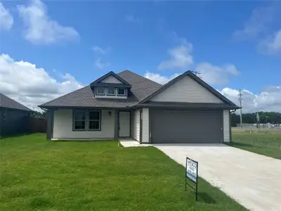 New construction Single-Family house 245 Sunnyside Dr, Trenton, TX 75490 - image