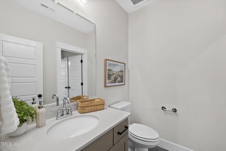 New construction Townhouse house 1049 Coldspring Cir, Durham, NC 27705 null- photo 18 18