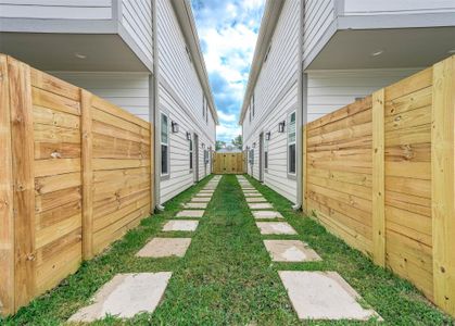 New construction Single-Family house 789 Fortune St, Unit A-B, Houston, TX 77088 - image