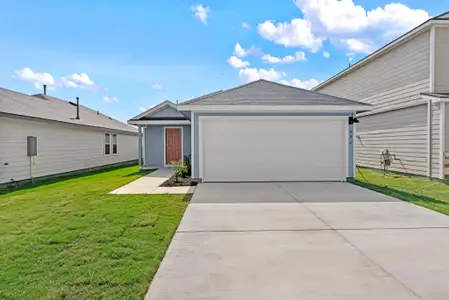 New construction Single-Family house 406 Low Pasture Trl, San Marcos, TX 78666 - image