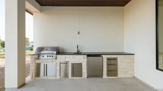 New construction Single-Family house 1126 Vintage Wy, New Braunfels, TX 78132 plan Magnolia - image