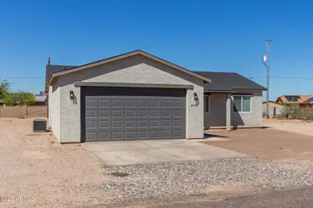 New construction Single-Family house 4030 N Palm Cir, Eloy, AZ 85131 - image