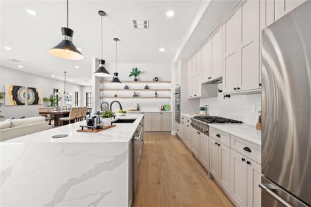 New construction Single-Family house 902 Shady Lane Dr, Orlando, FL 32804 - image 5