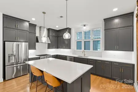 New construction Townhouse house 3026 Kalex Ct, Charlotte, NC 28204 - image 3