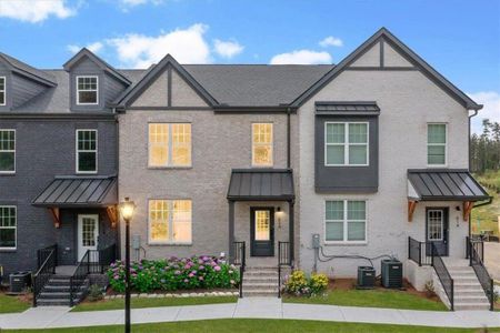 New construction Townhouse house 624 Oakleaf Grove Ln, Sugar Hill, GA 30518 - image