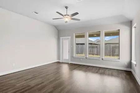 New construction Single-Family house 21713 Southern Valley Ln, New Caney, TX 77357 plan Rowan Harrington Trails Cornerstone I Series - image 13