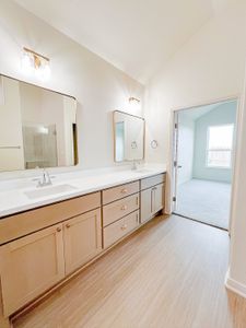 New construction Single-Family house 112 Raindance Ct, Victoria, TX 77904 plan Bartlett - image 11