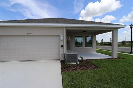 New construction Single-Family house 28866 Hillcrest Valley Blvd, Wesley Chapel, FL 33543 null- photo 2 2