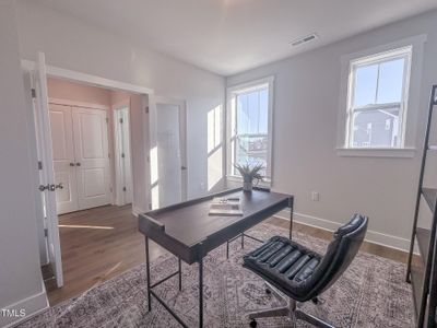 New construction Townhouse house 131 Sugar Run Dr, Unit 28, Fuquay Varina, NC 27526 The Sanford- photo 32 32