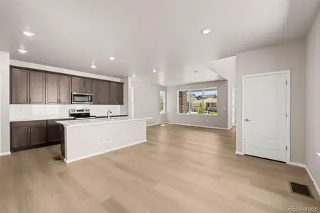 New construction Single-Family house 21044 E 63rd Dr, Aurora, CO 80019 - image 9